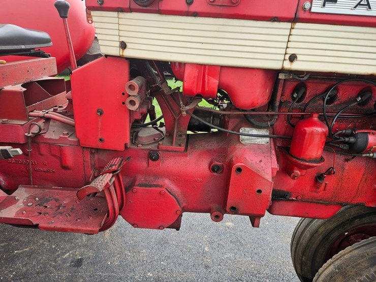 #2509-•-1959-farmall-340-tractor-image-13