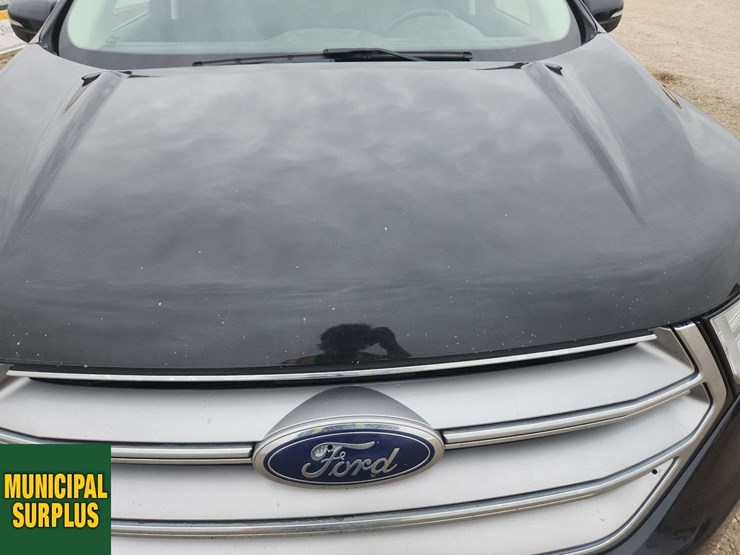 2016-ford-edge-sel-image-30