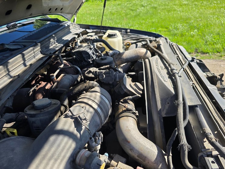 2008-ford-f550-image-44