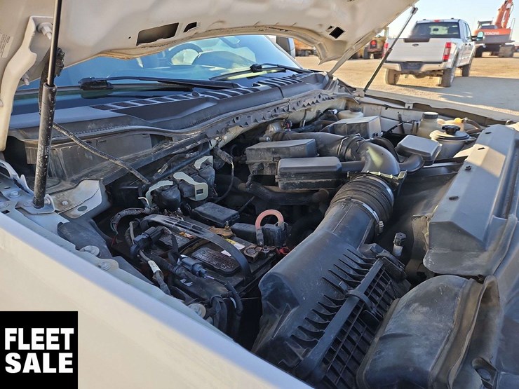 2021-ford-f350-image-25