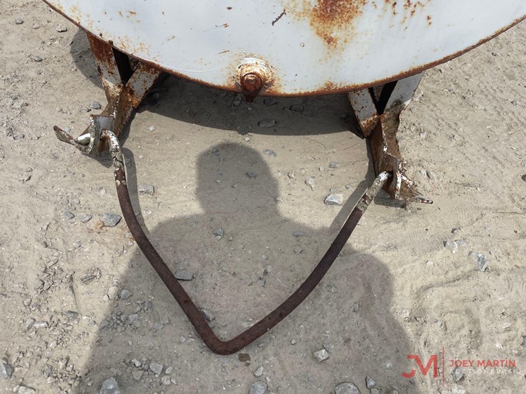 1000-gallon-skid-mounted-fuel-tank-image-10