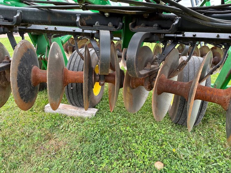john-deere-2623-image-53