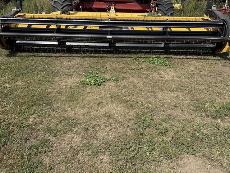 2013-new-holland-1118-image-4