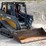 deere-325g-image-1