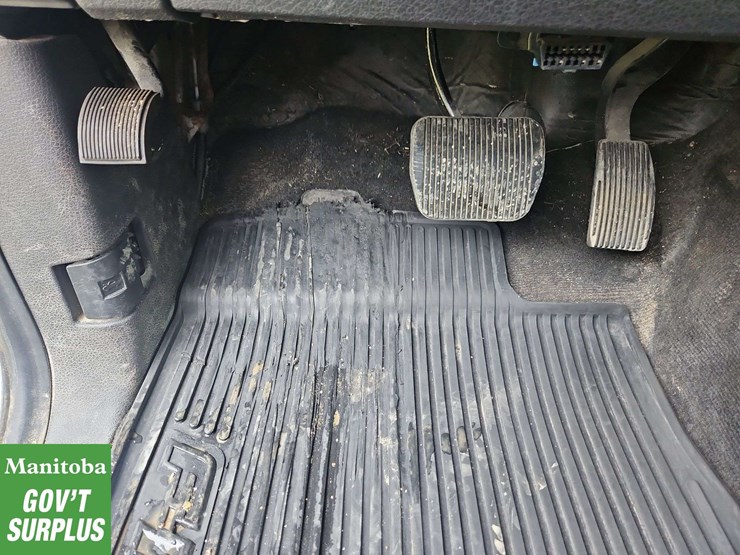 2014-ford-f150-image-21