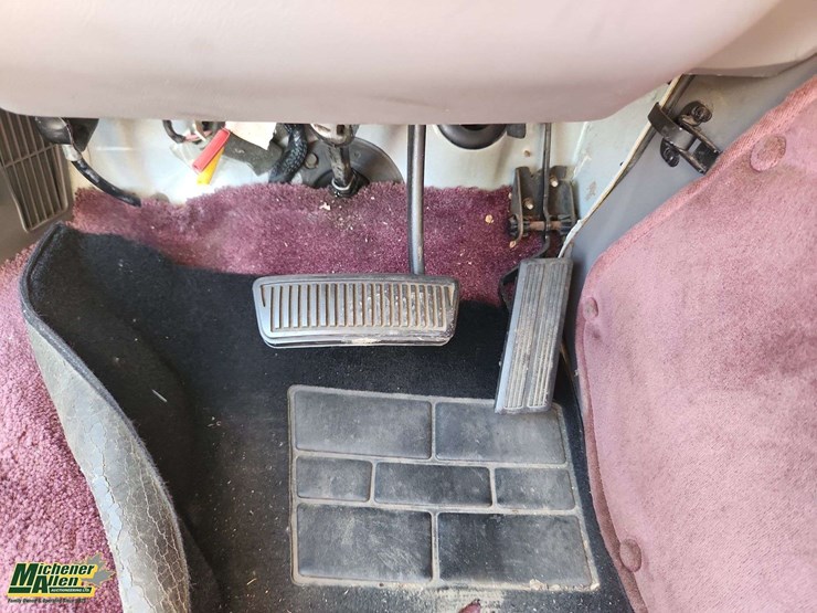 1995-dodge-ram-van-image-19