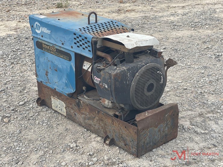 miller-bobcat-225g-image-1