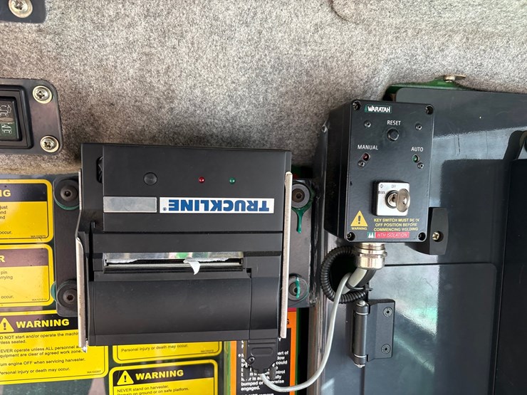 deere-703jh-image-67