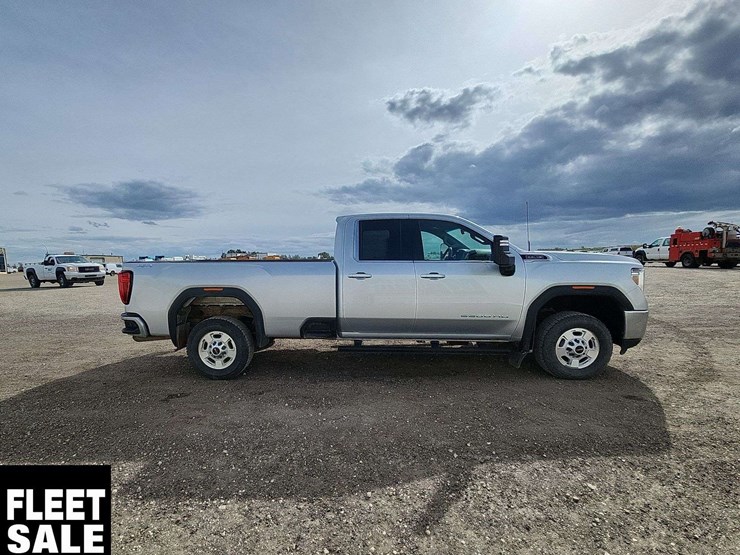 2022-gmc-sierra-2500hd-image-7