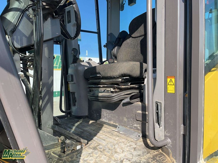 volvo-g946b-image-13