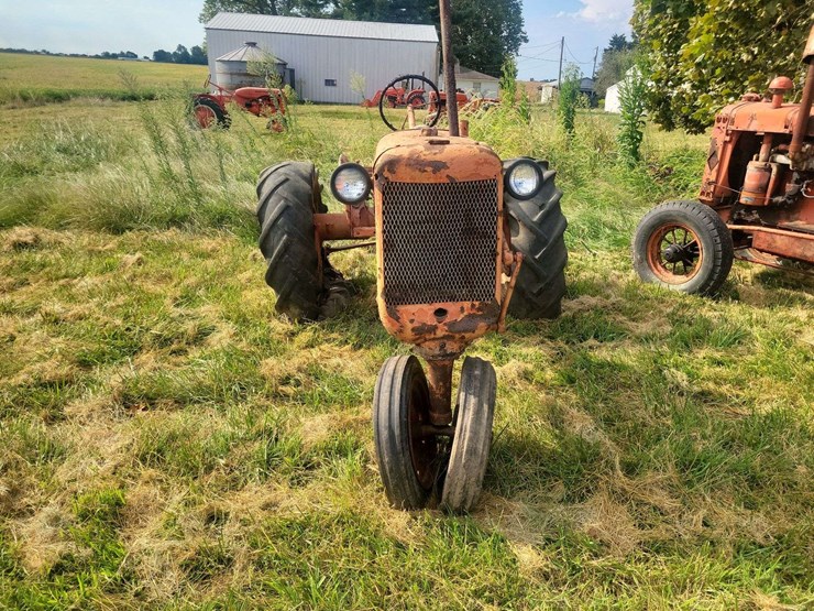 allis-chalmers-ca-tractor-image-8