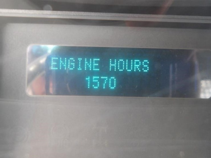 2015-ford-f550-image-15
