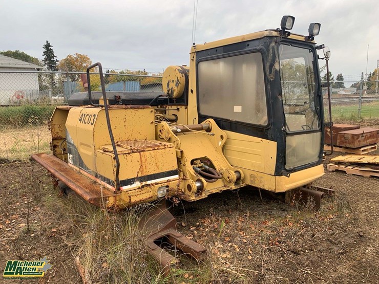 caterpillar-320-image-7