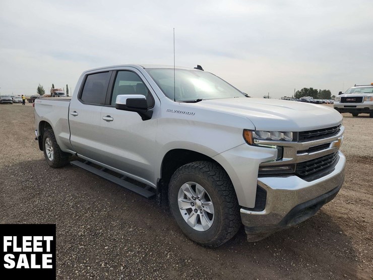 2022-chevrolet-silverado-1500-image-2