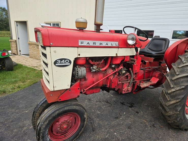 #2509-•-1959-farmall-340-tractor-image-19
