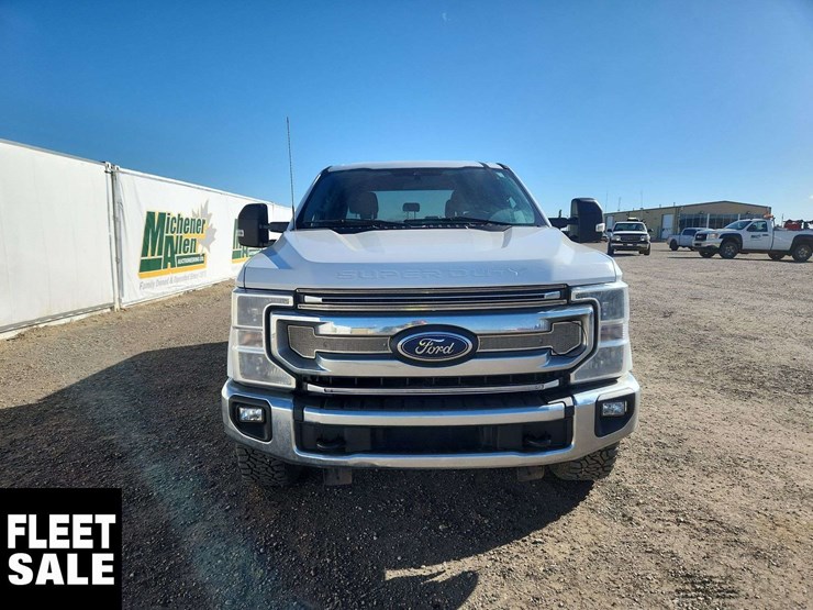 2022-ford-f250-image-8