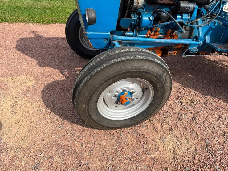 ford-3600-image-10