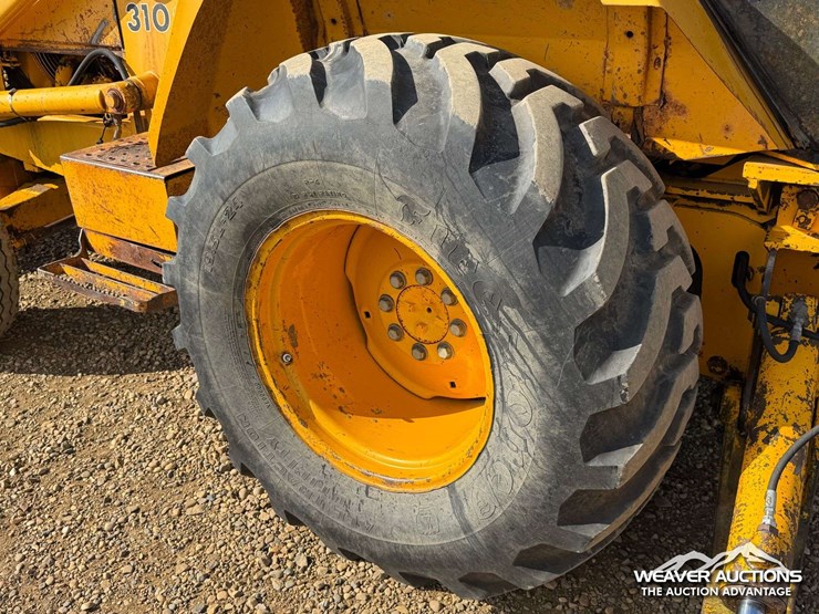 john-deere-10-image-41