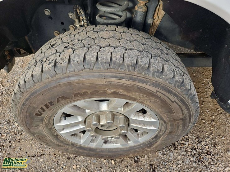 2020-ford-f350-image-12