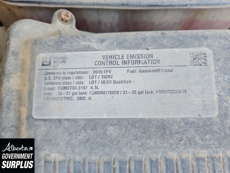 2015-chevrolet-silverado-1500-image-29