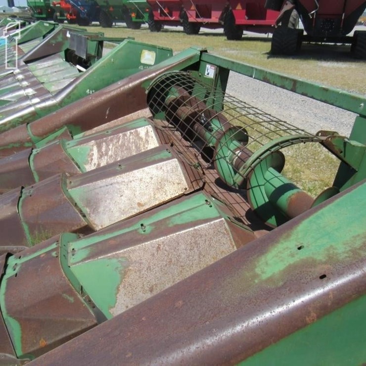 JOHN DEERE 443