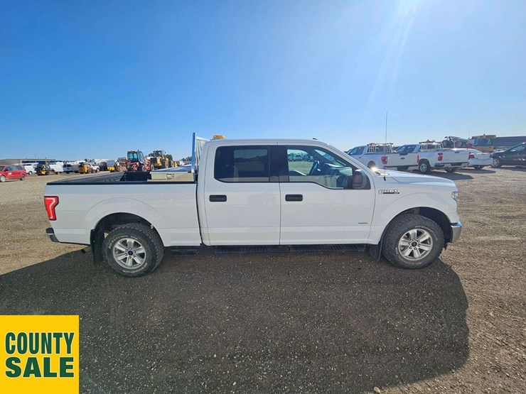 2017-ford-f150-image-7