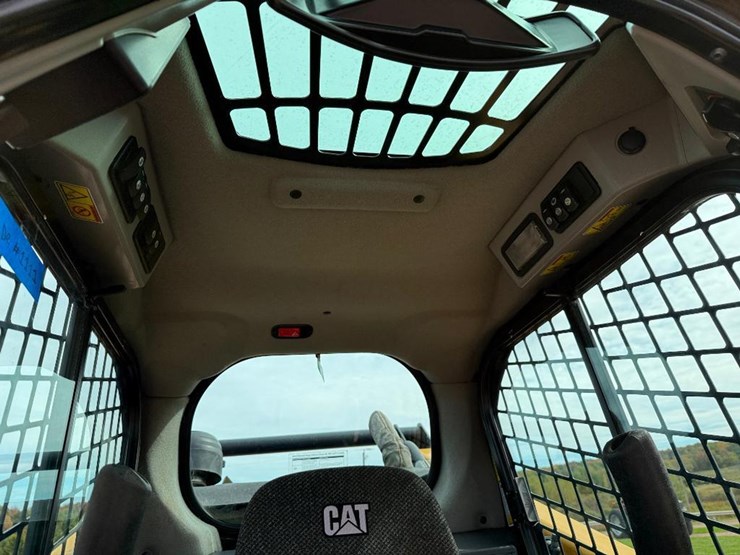 caterpillar-299d2-xhp-image-31