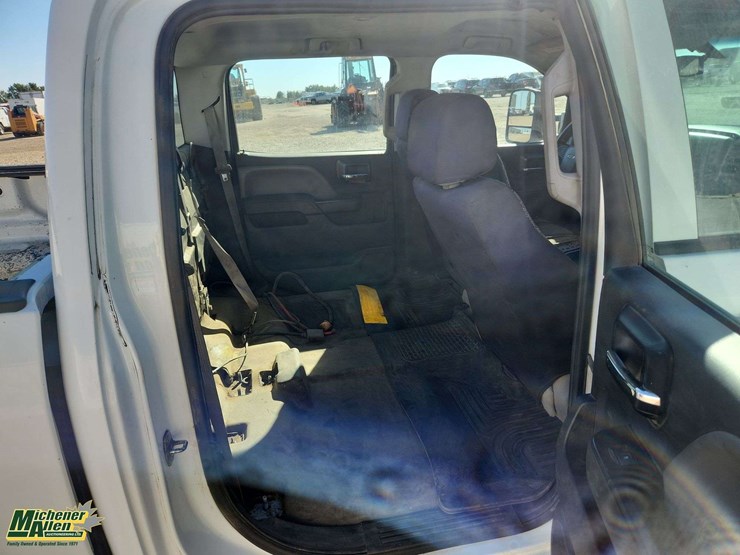 2014-chevrolet-silverado-1500-image-16