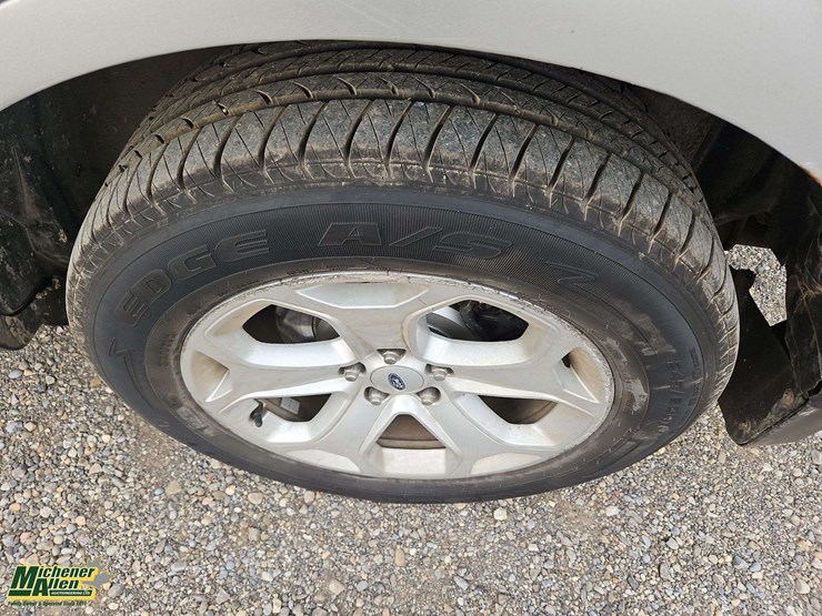 2013-ford-edge-sel-image-9
