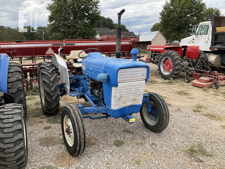 ford-3000-image-4