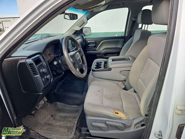 2017-gmc-sierra-1500-image-13