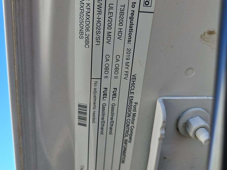 2019-ford-f250-image-32