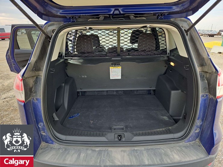 2015-ford-escape-se-image-29