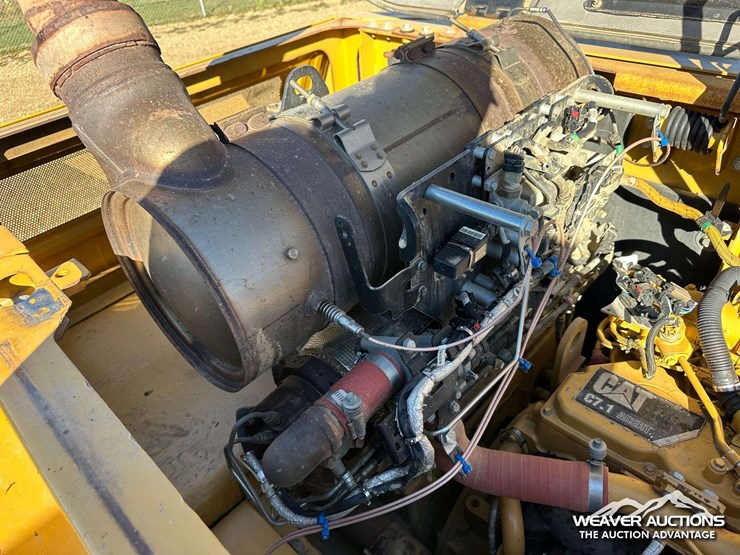 caterpillar-324e-image-69