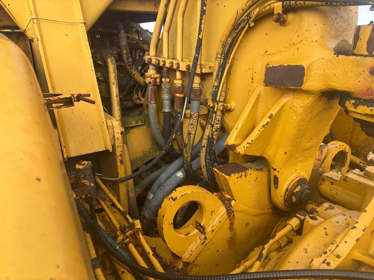 caterpillar-613-image-40
