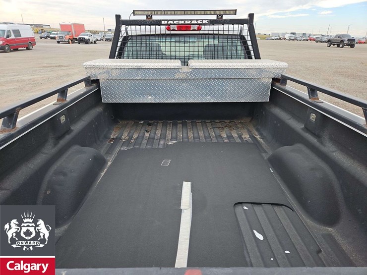 2009-gmc-sierra-2500hd-image-15