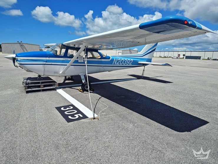 1972-cessna-172m-skyhawk-airplane-image-1