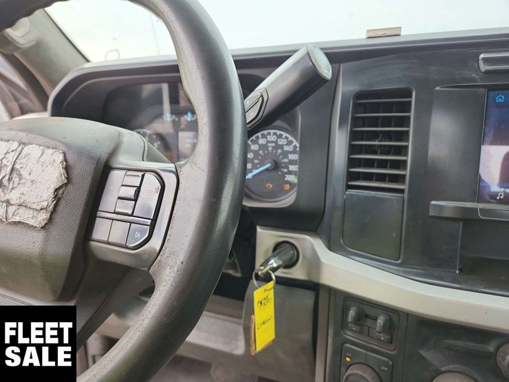 2023-ford-f350-image-19