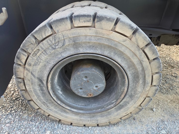 2015-sennebogen-830e-image-91