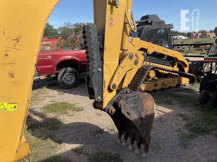 caterpillar-416d-image-7