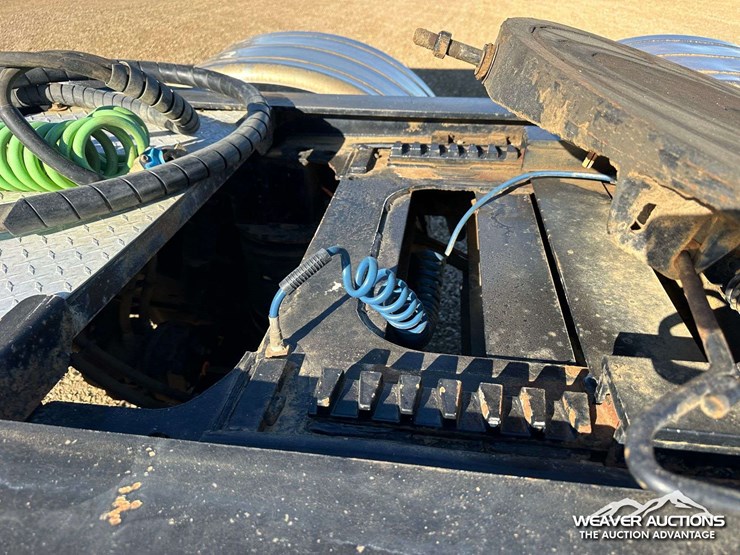 2015-doepker-sd17799-l-t/a-side-dump-trailer-image-43