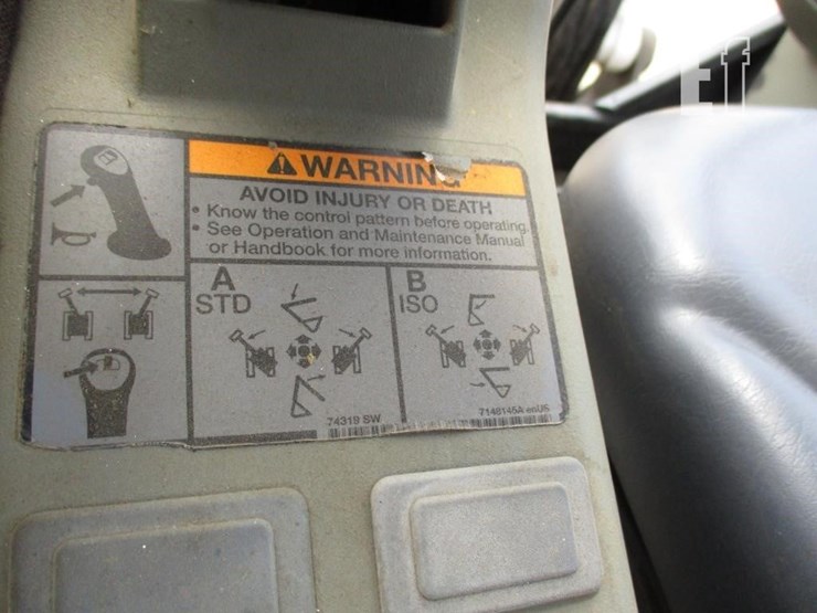 2016-bobcat-e35-image-10