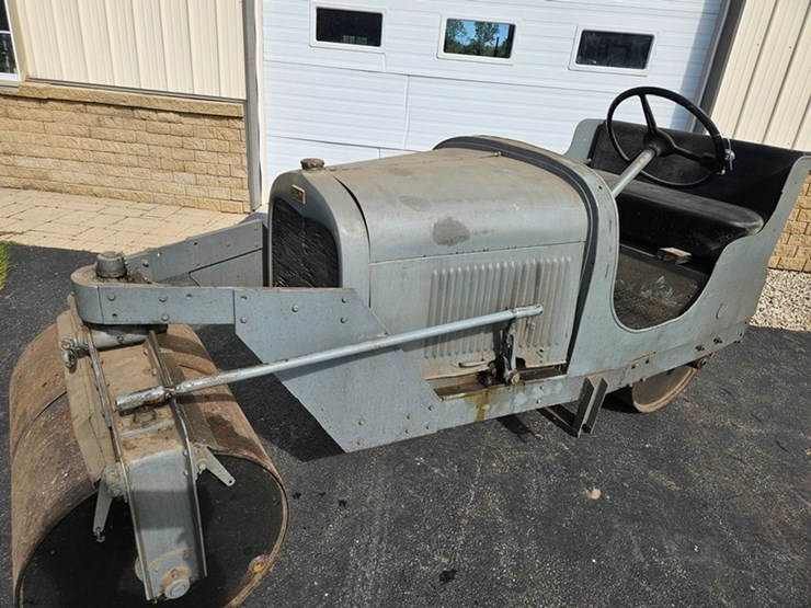 #2504-•-elgin-roller-image-11