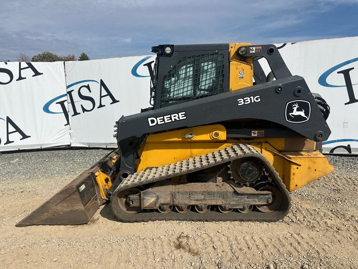 2020-deere-331g-image-2
