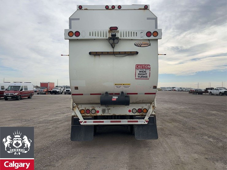 2018-international-workstar-7400-image-6