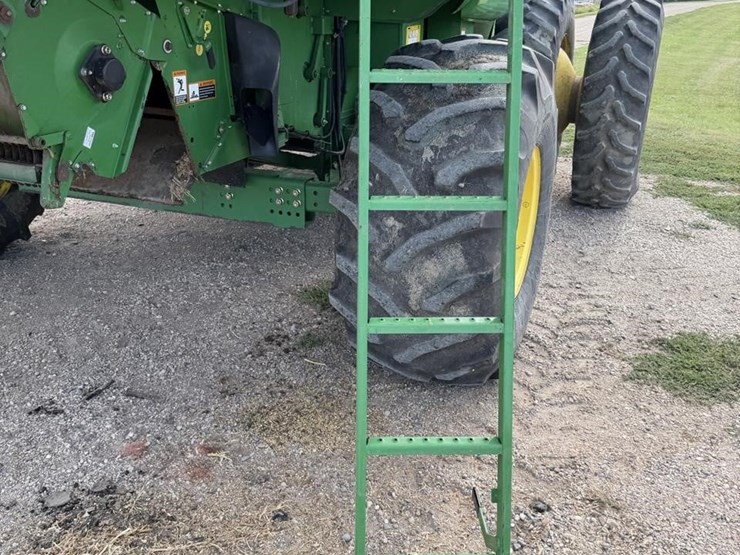 2009-john-deere-9770-sts-image-51