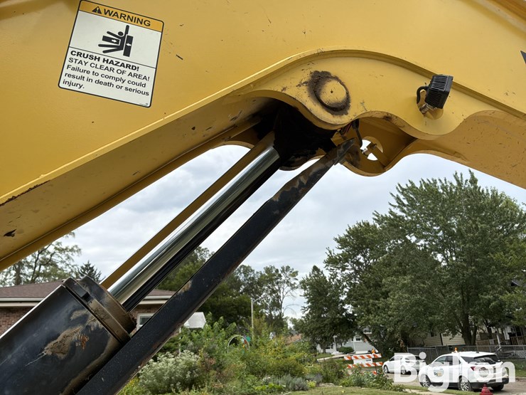 2019-yanmar-sv100-image-19