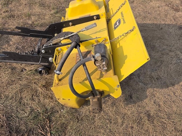 john-deere-x530-image-4