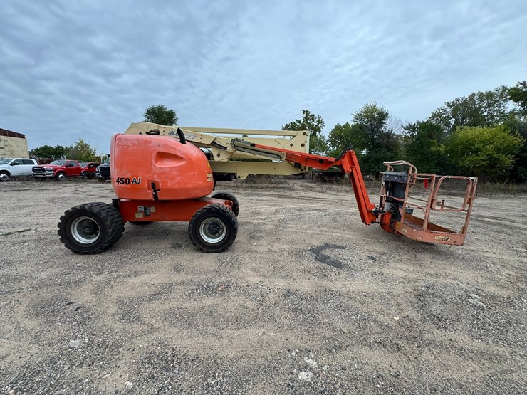 2005-jlg-450aj-image-6