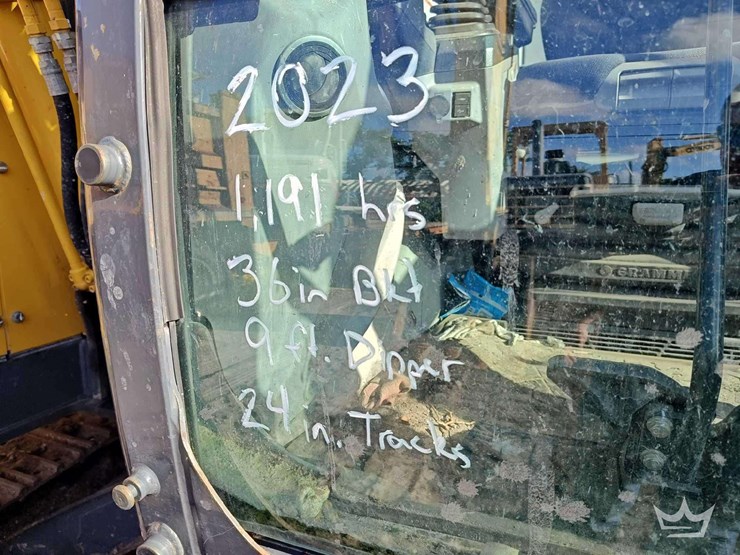 2023-kobelco-sk140sr-lc-7-image-17